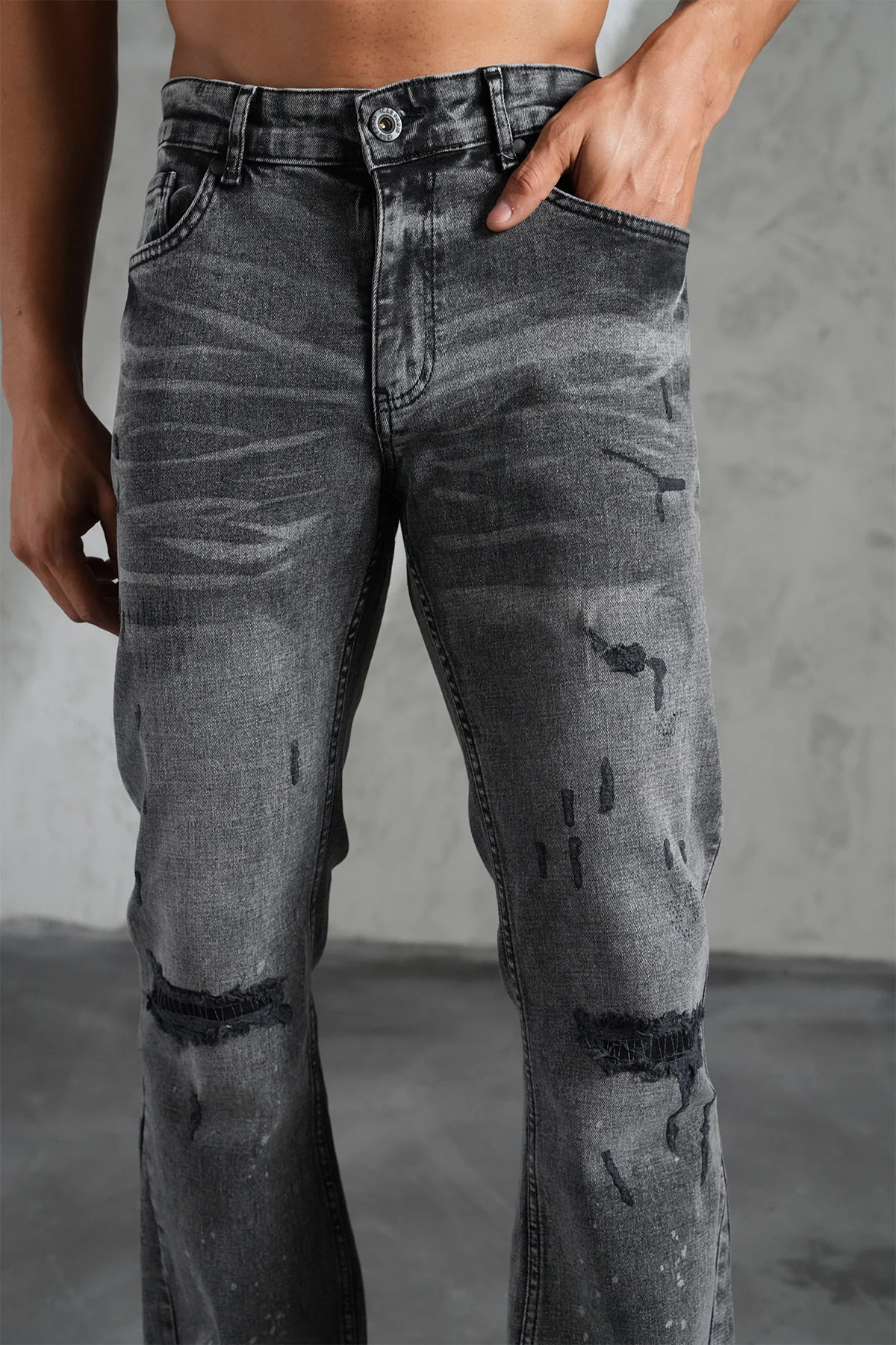 THE IKAO FLARED DENIM - Image 5