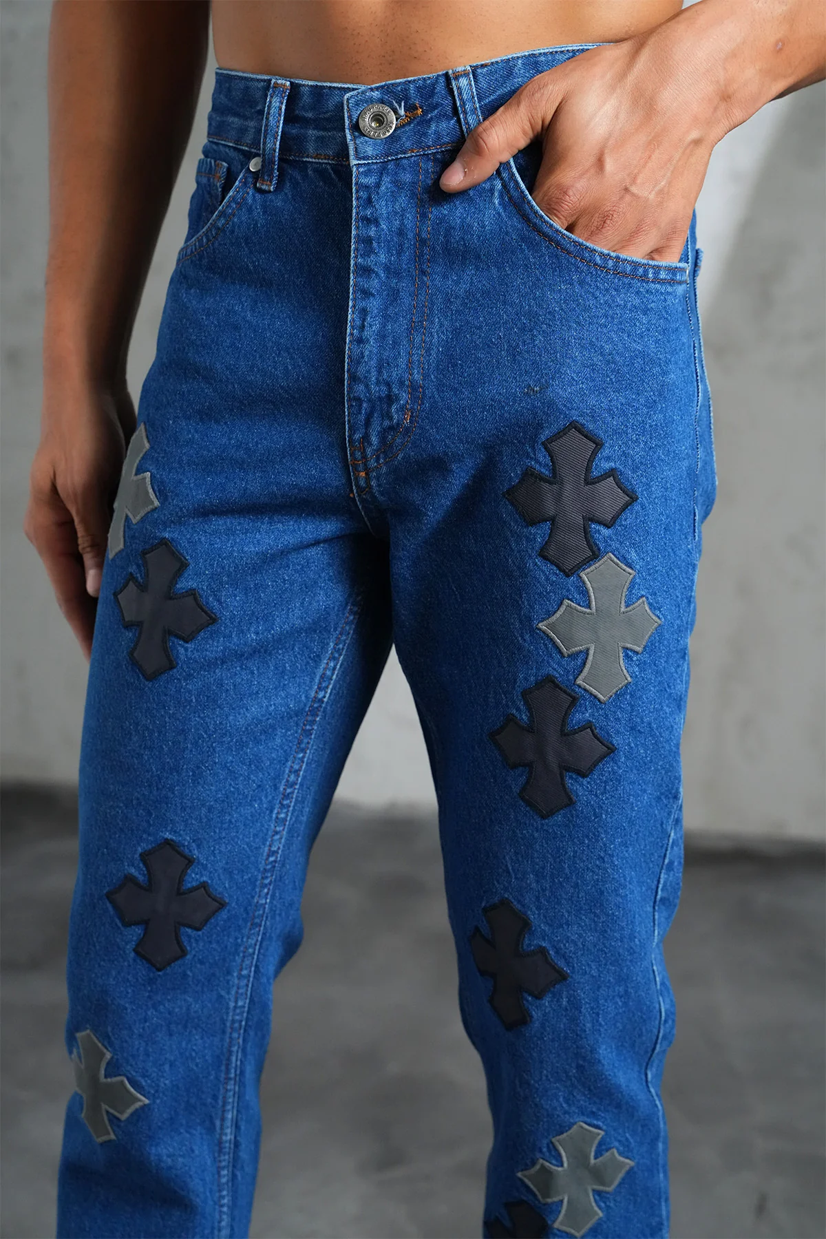 THE IKAO REGULAR DENIM - Image 4
