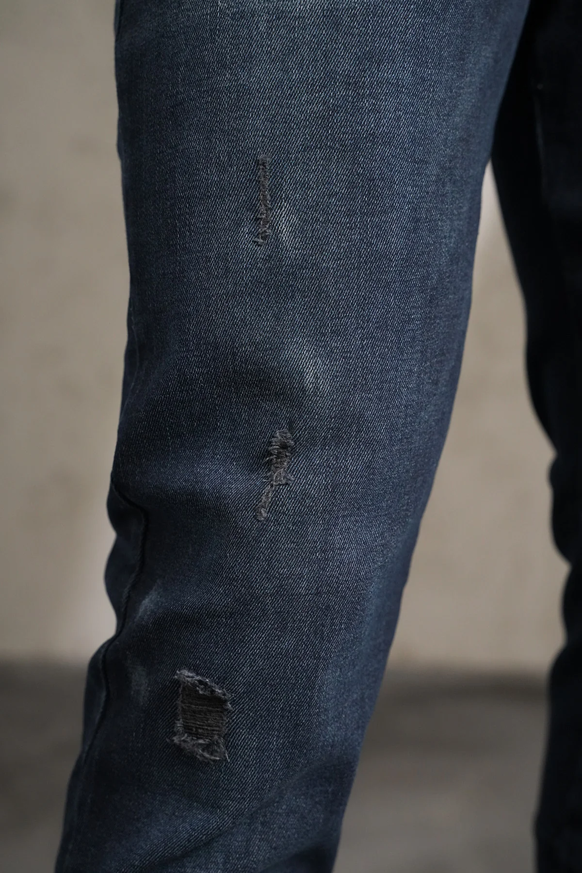 THE IKAO ZIPPED DENIM - Image 5