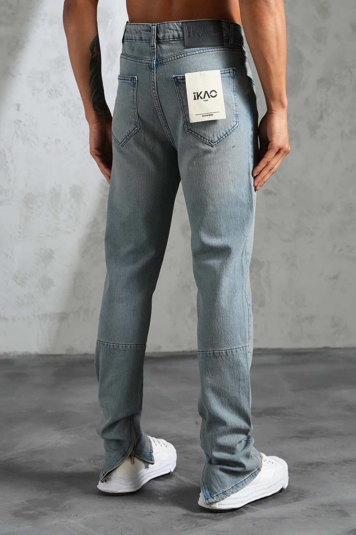 THE IKAO ZIPPED DENIM - Image 4