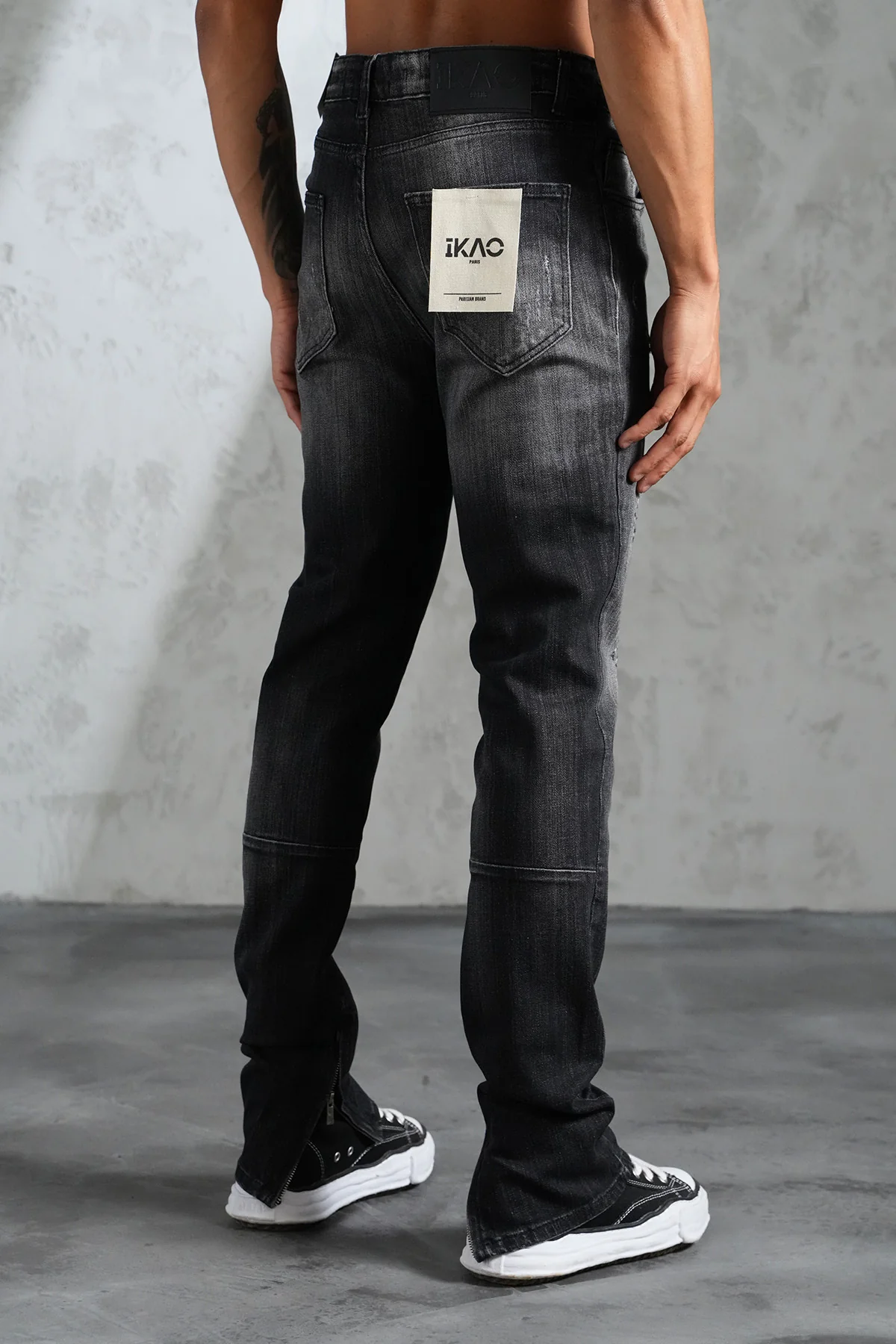THE IKAO ZIPPED DENIM - Image 5