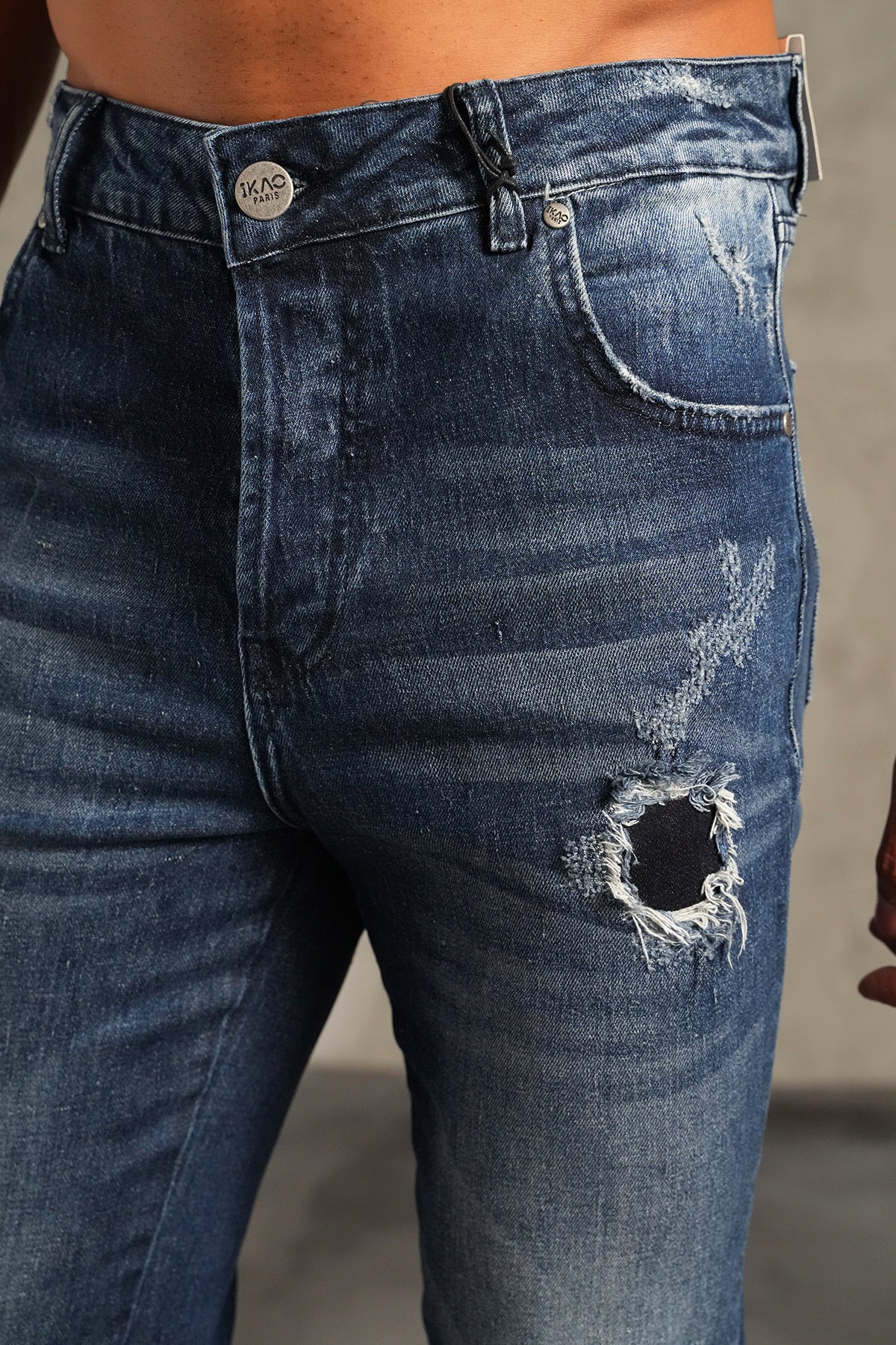THE IKAO ZIPPED DENIM - Image 5