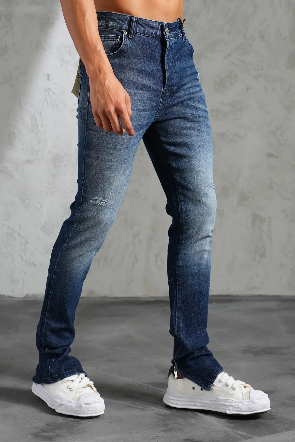 THE IKAO ZIPPED DENIM - Image 4