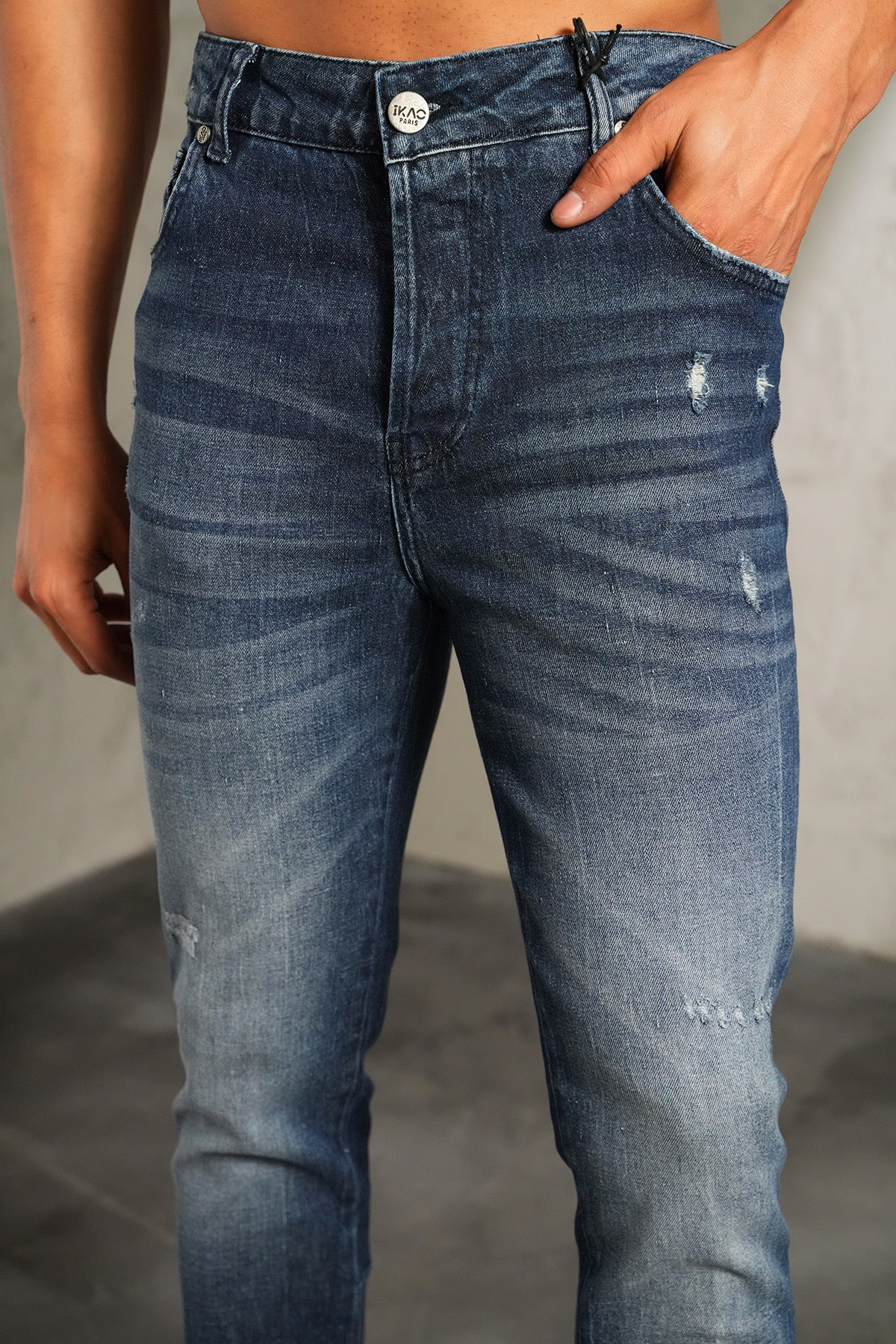 THE IKAO ZIPPED DENIM - Image 5