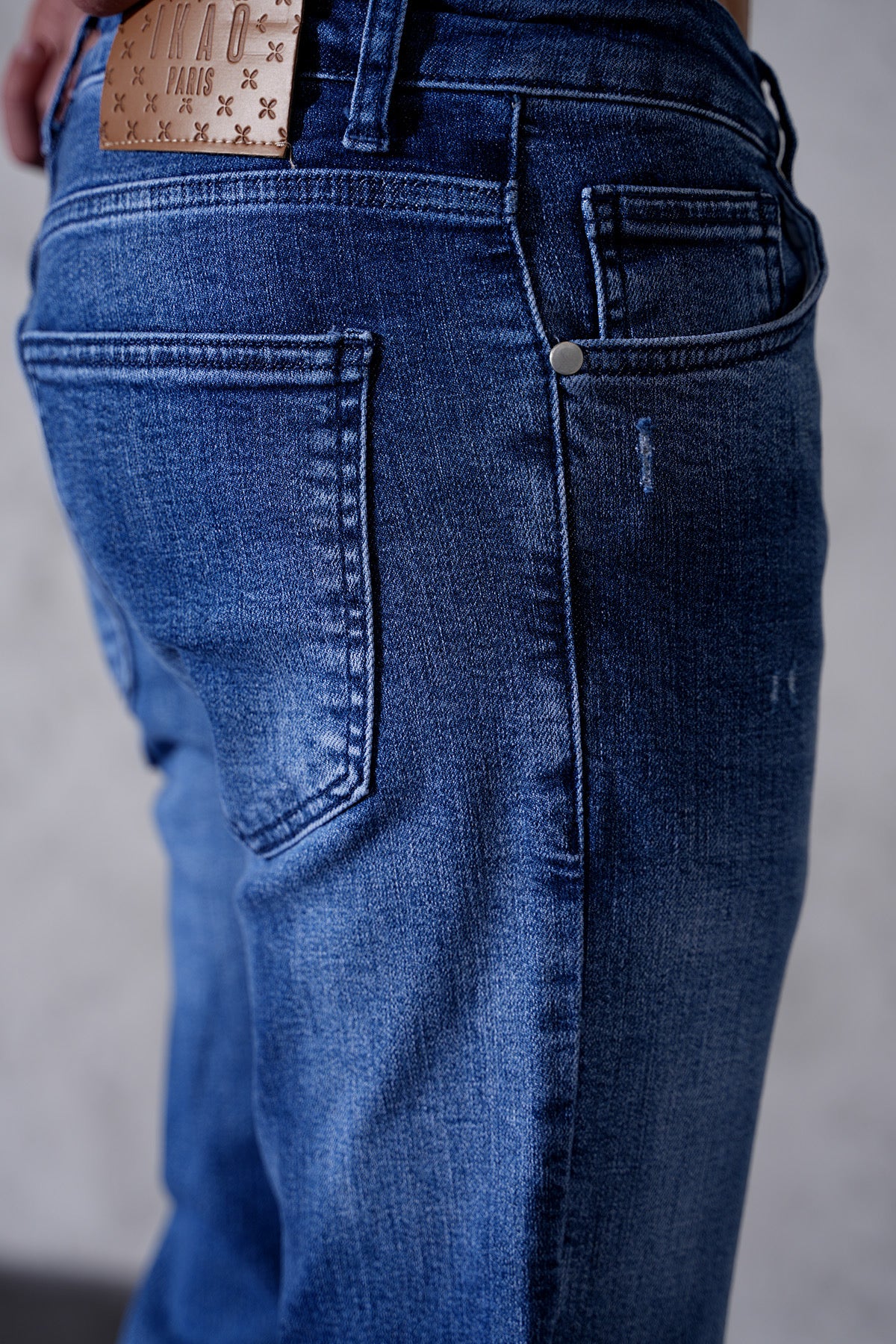 THE IKAO ZIPPED DENIM - Image 5