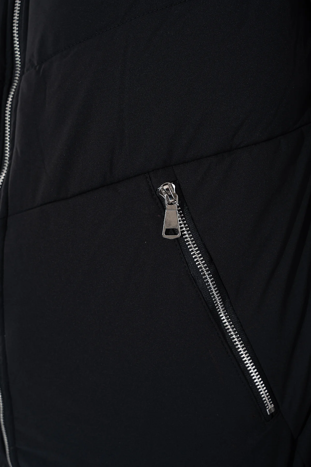 THE KILLIAN DOWN JACKET - Image 9