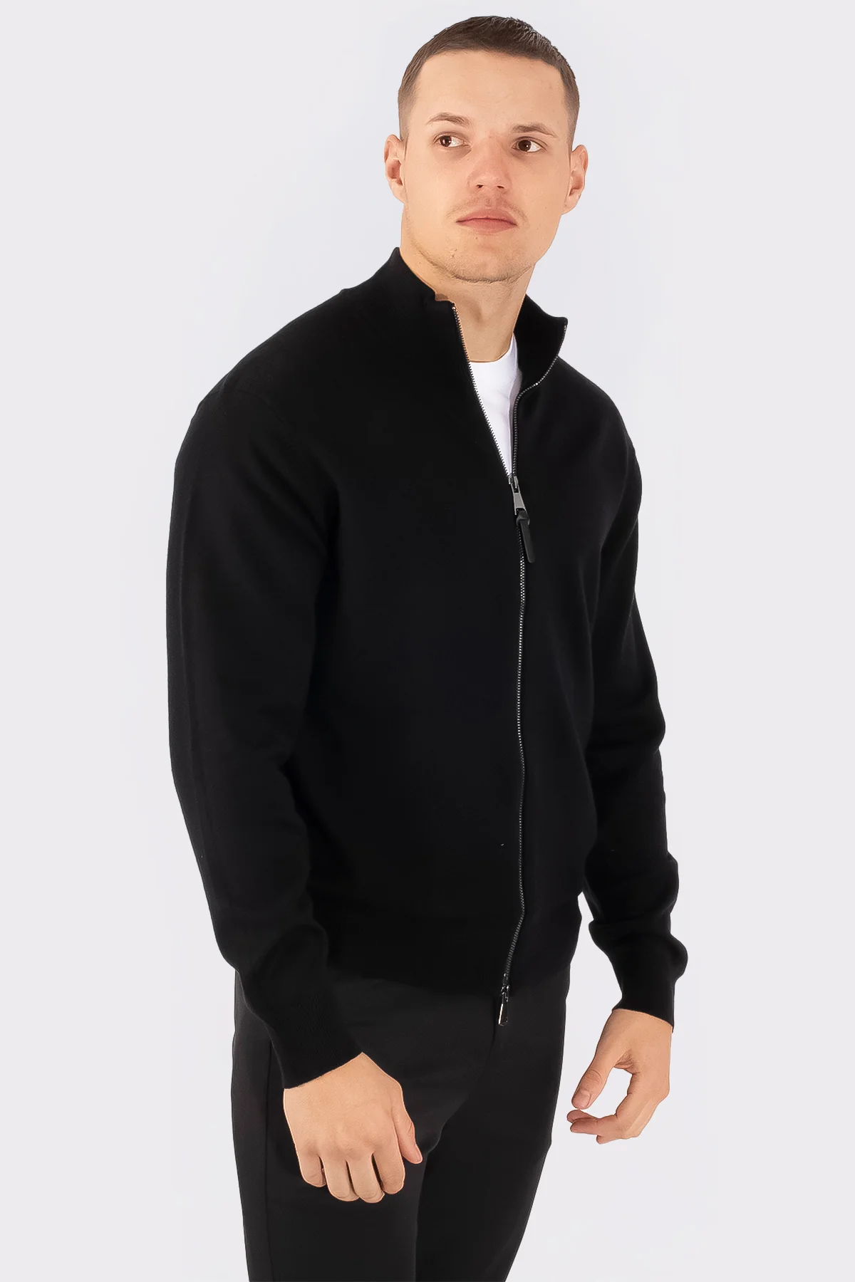 THE LEAON FULL ZIP SWEATER - Image 12