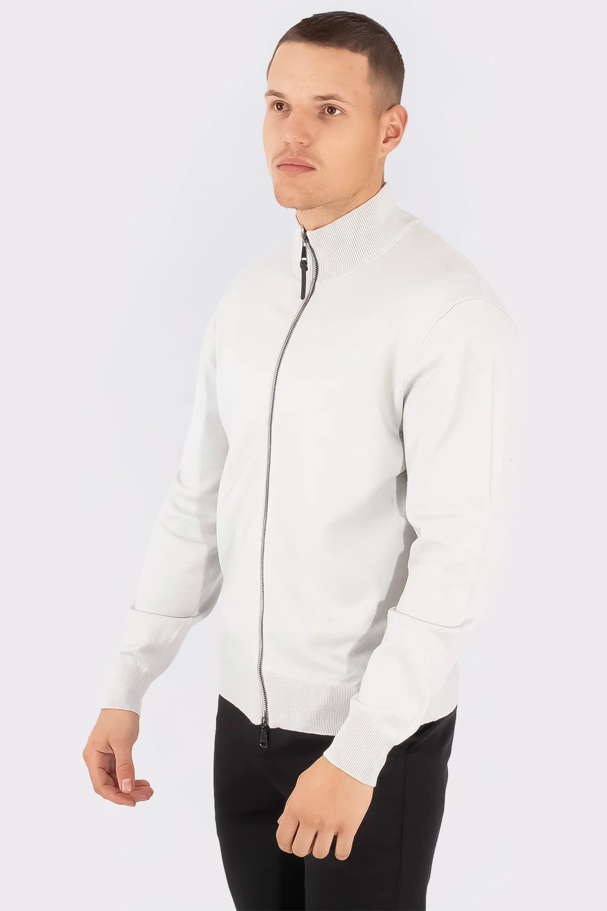 THE LEAON FULL ZIP SWEATER - Image 7