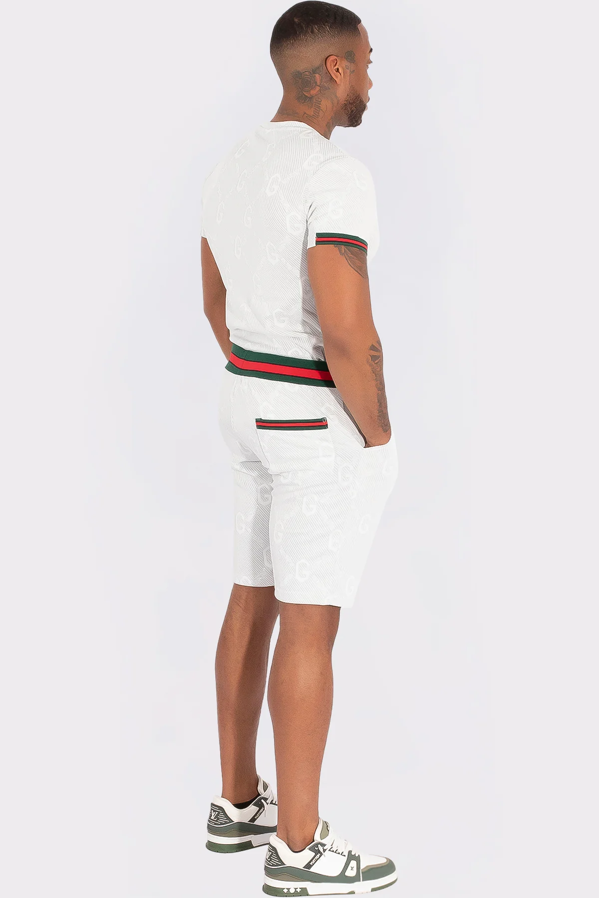 THE LUVIANO SUMMERSET - Image 7