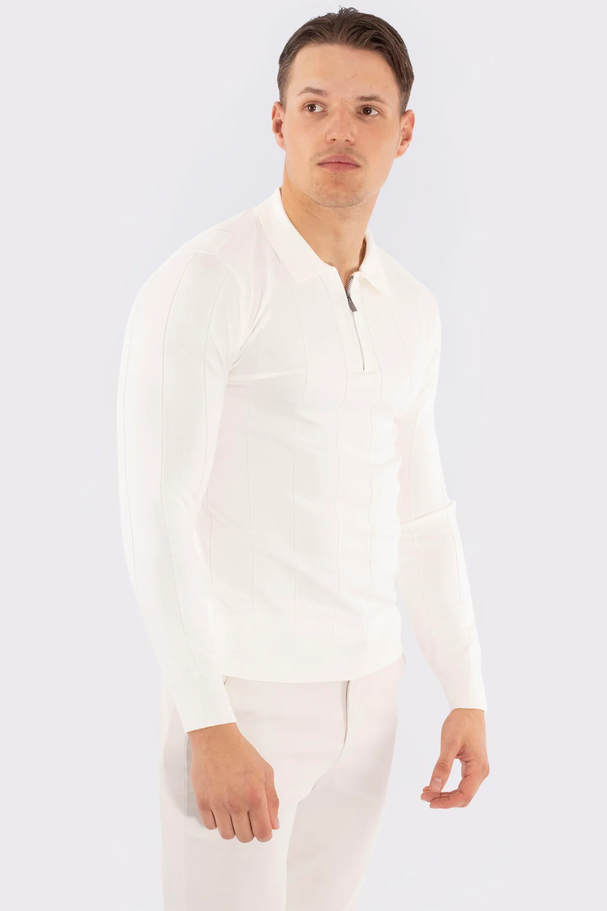 THE LUVIANO ZIPPED SWEATER - Image 4