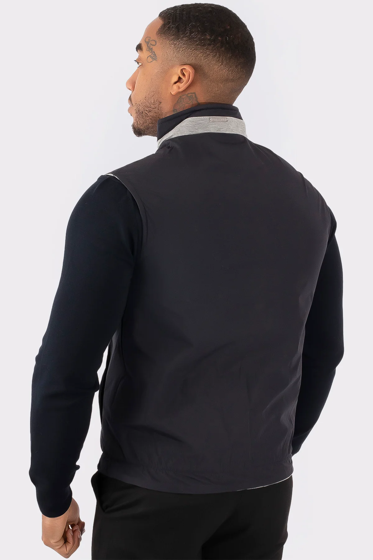 THE MAISON REVERSIBLE GILET - Image 12