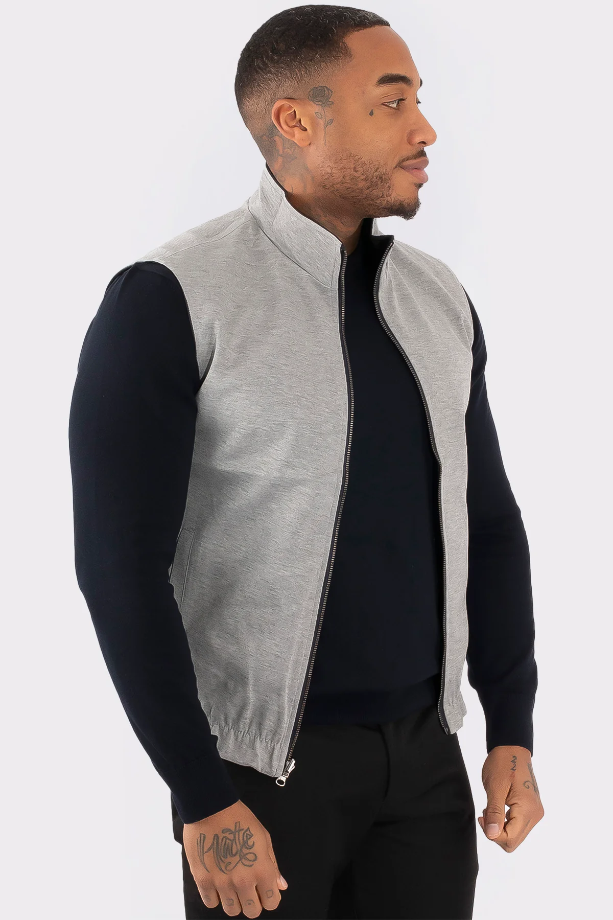 THE MAISON REVERSIBLE GILET - Image 7