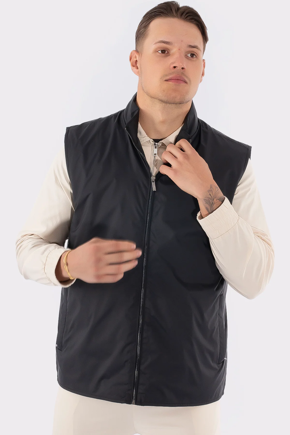 THE MARSEILLE GILET - Image 5