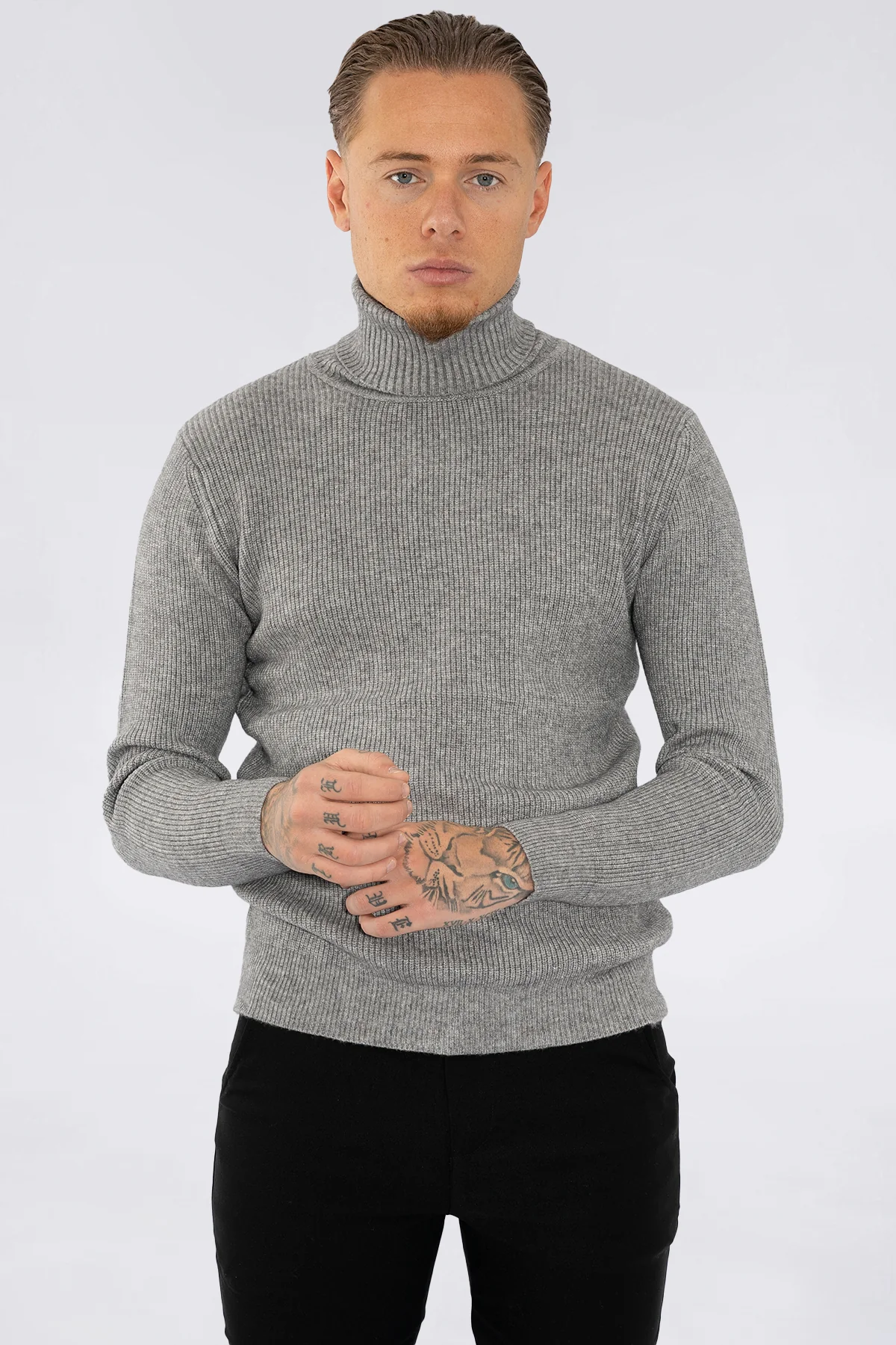 THE MERIDA TURTLENECK - Image 13
