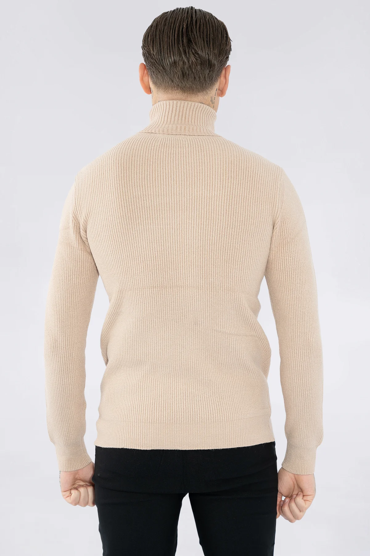 THE MERIDA TURTLENECK - Image 19