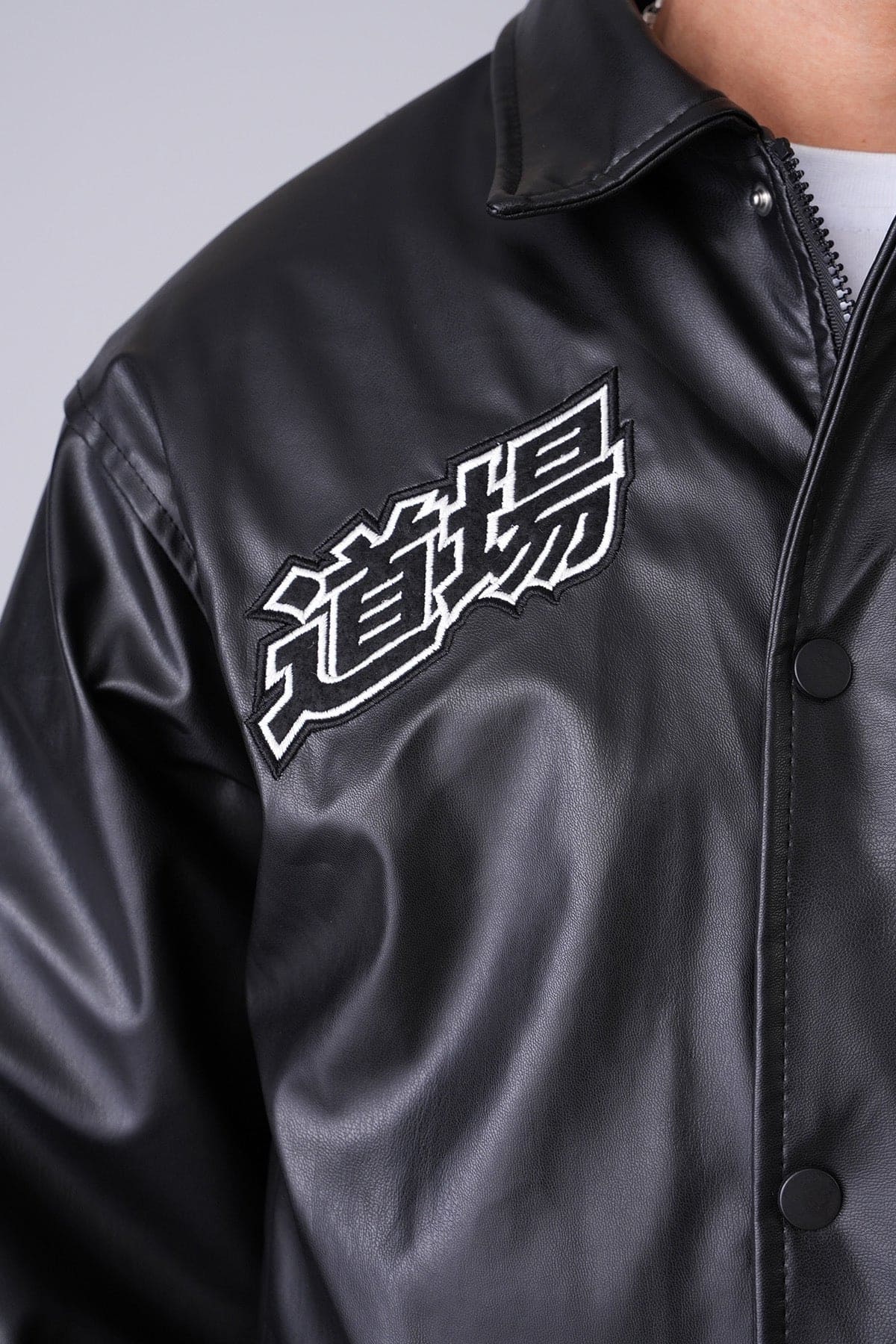 THE MUNDO VEST - Image 3