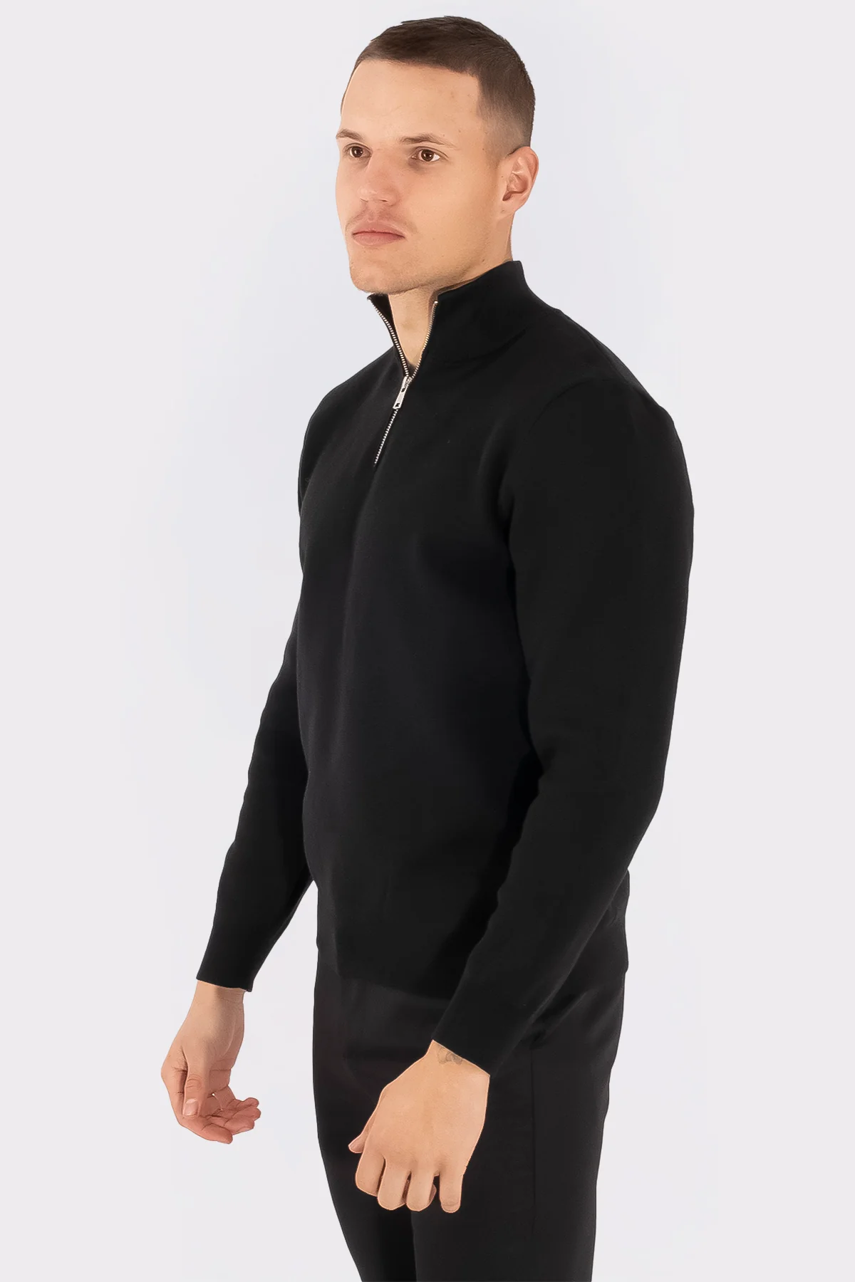 THE OSLO KNIT HALF-ZIP - Image 2