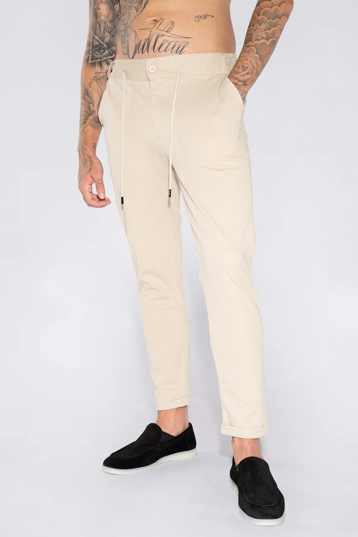 THE OSWALD TROUSERS - Image 8