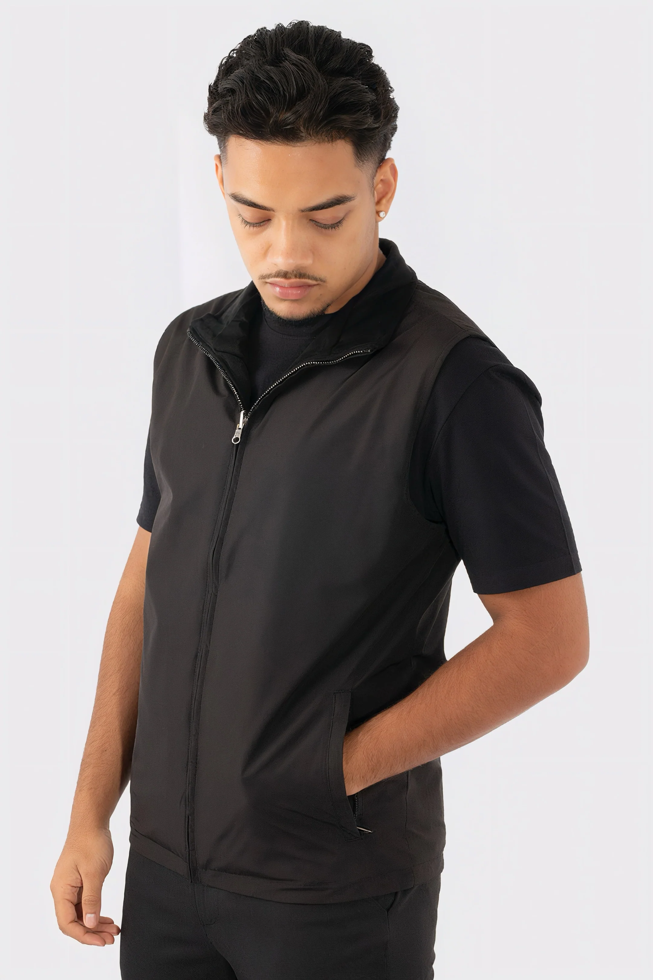 THE REVERSIBLE SUEDE GILET - Image 12