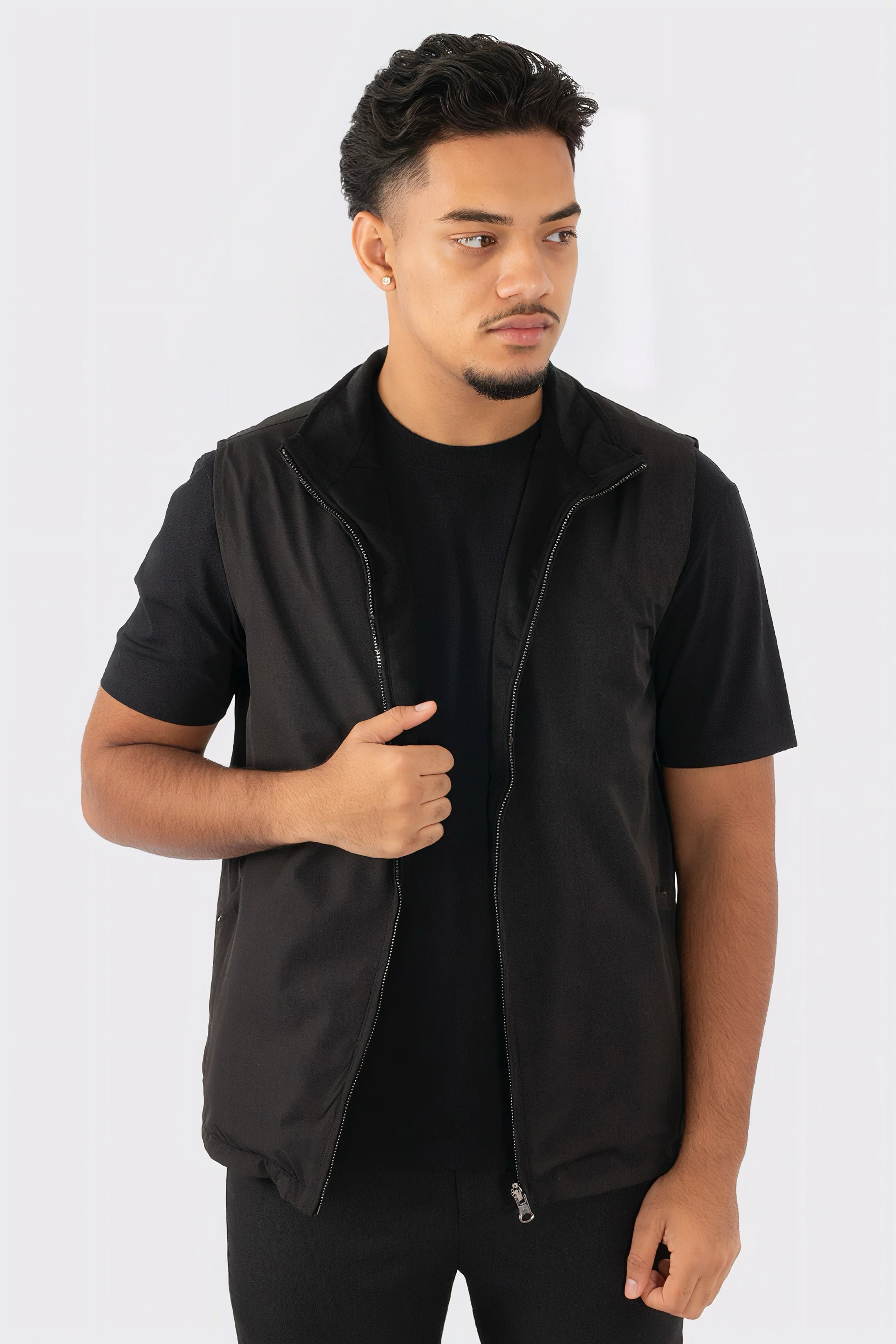 THE REVERSIBLE SUEDE GILET - Image 13