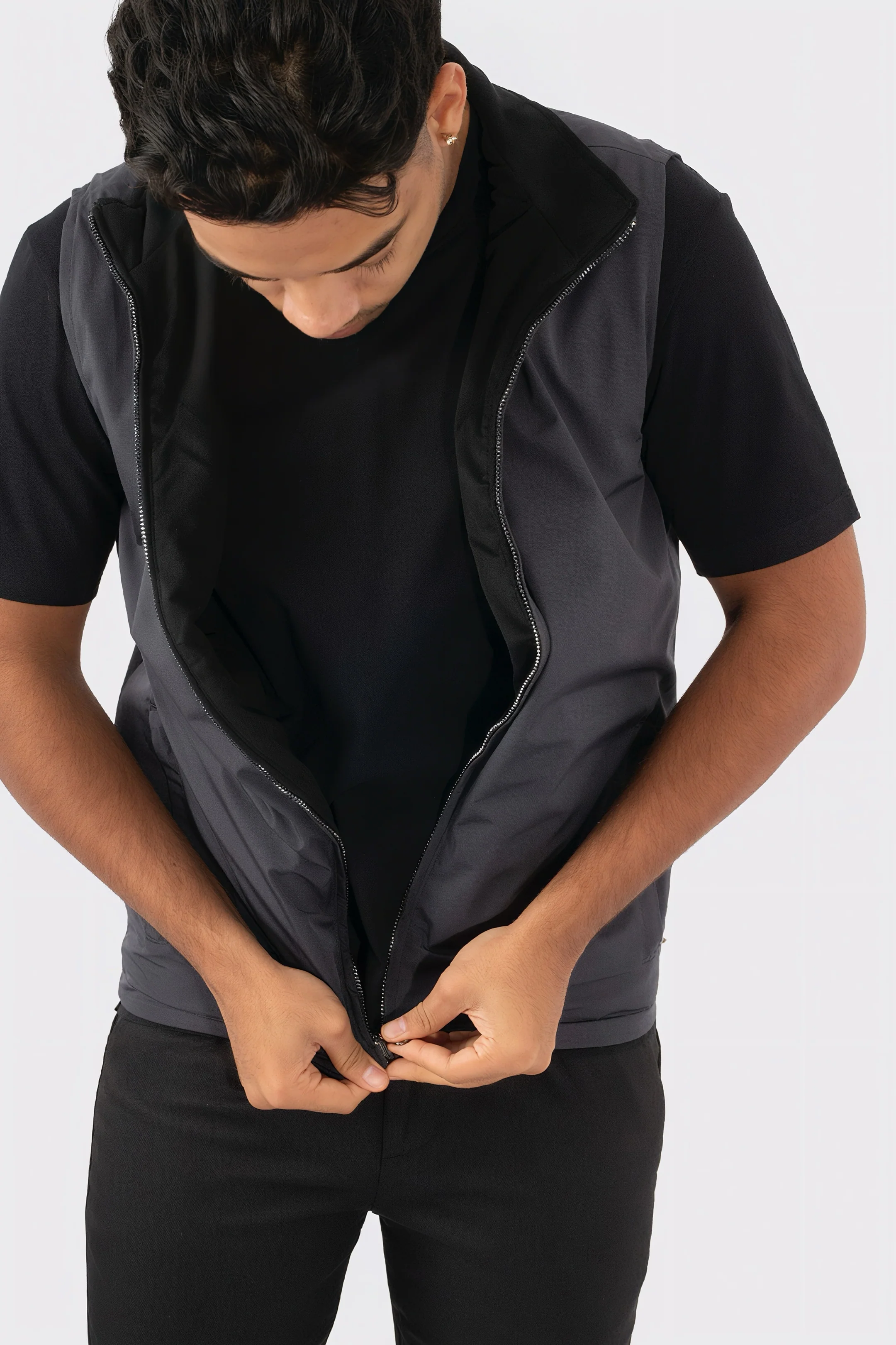 THE REVERSIBLE SUEDE GILET - Image 7
