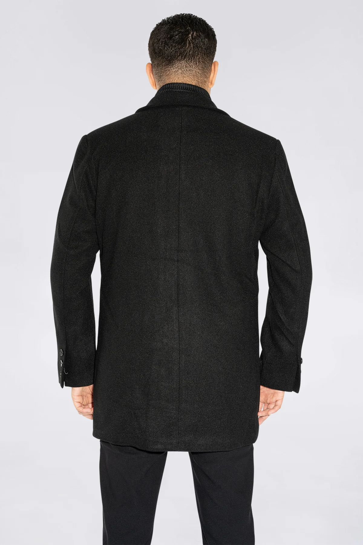 THE SOLOMANS OVERCOAT - Image 8