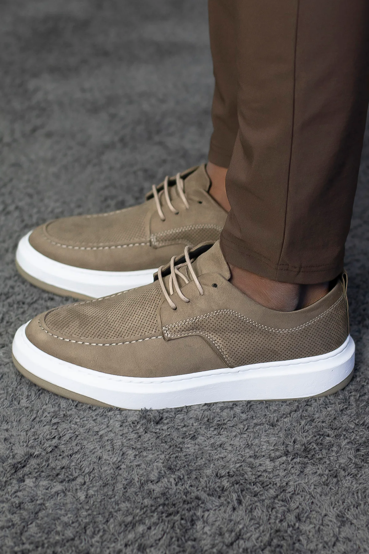 THE STOCKHOLM SNEAKERS - Image 3