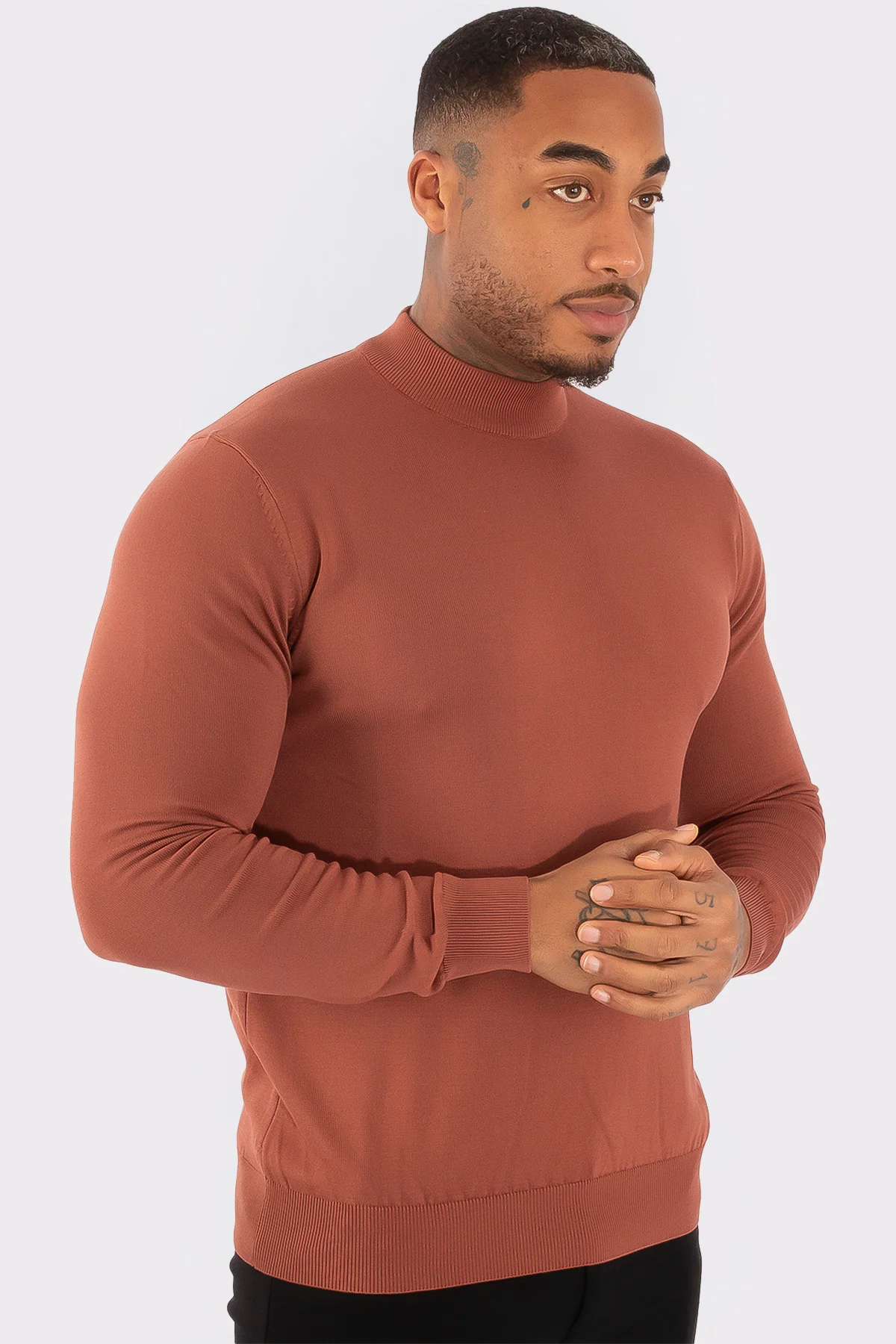 THE TORIVO HALF TURTLENECK - Image 2