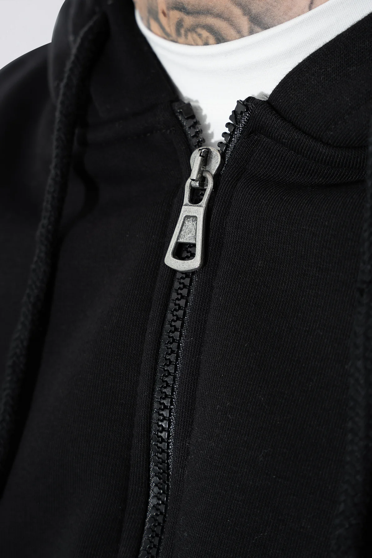 THE VANCOUVER FULL ZIP HOODIE - Image 7
